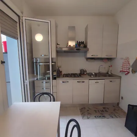Apartment Easy Apartment - Milano Nord